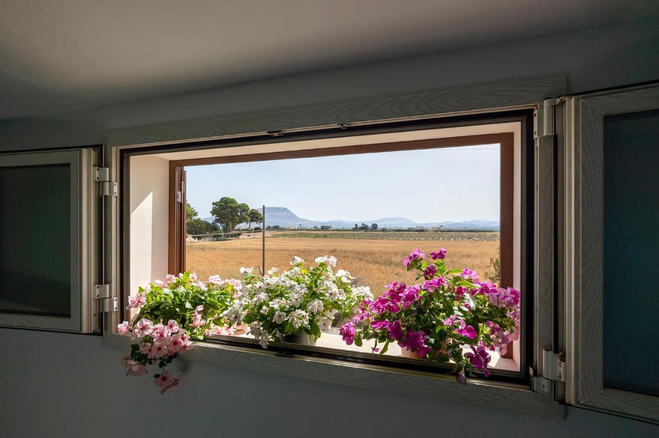Brezza Salina Bed & Breakfast Torre Nubia Dış mekan fotoğraf