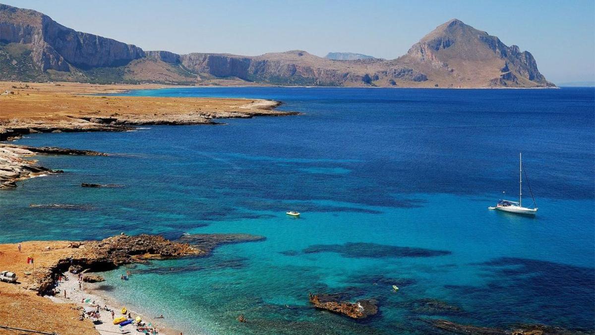Brezza Salina Bed & Breakfast Torre Nubia Dış mekan fotoğraf