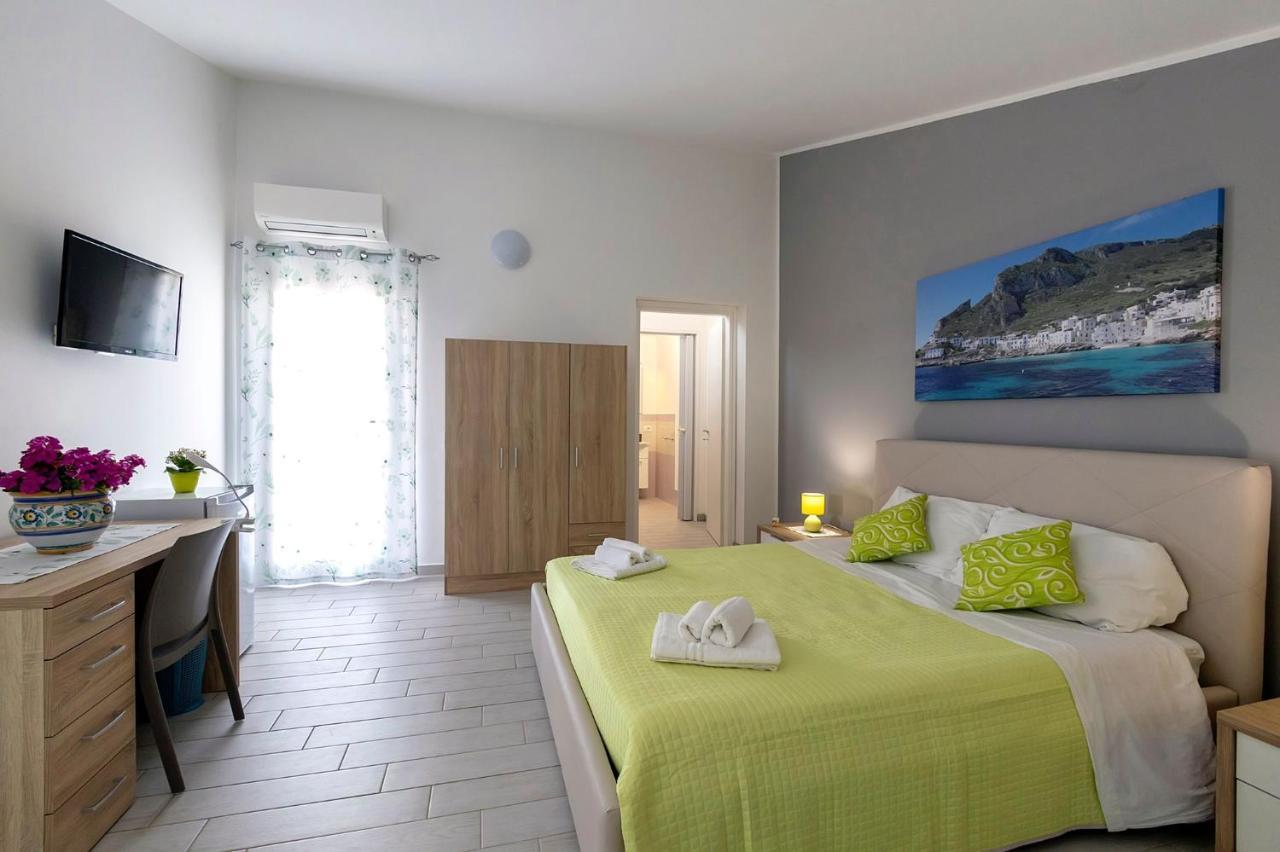 Brezza Salina Bed & Breakfast Torre Nubia Dış mekan fotoğraf
